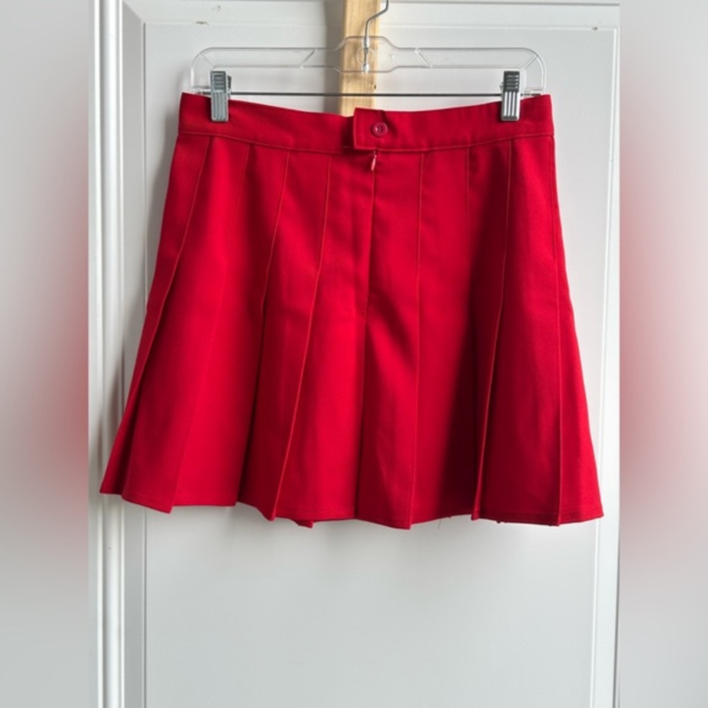 Qing Hua | Red Pleated Women's Skirt | Size Medium